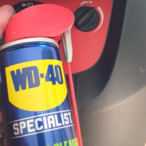 Kárpittisztító wd40