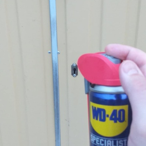 Lemezgarázs zárszerkezet wd40
