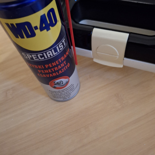 Szendvicssütő zár wd40