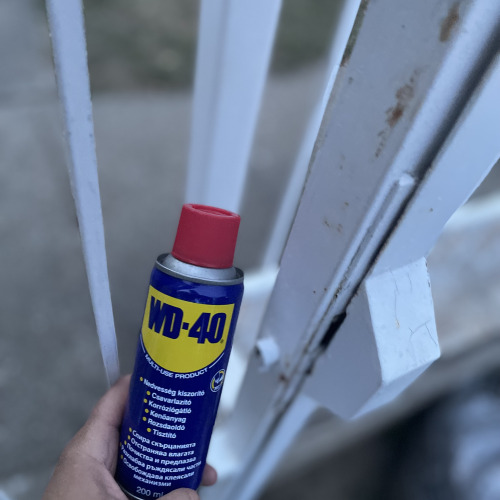 Kapu  karbantartás WD40-el