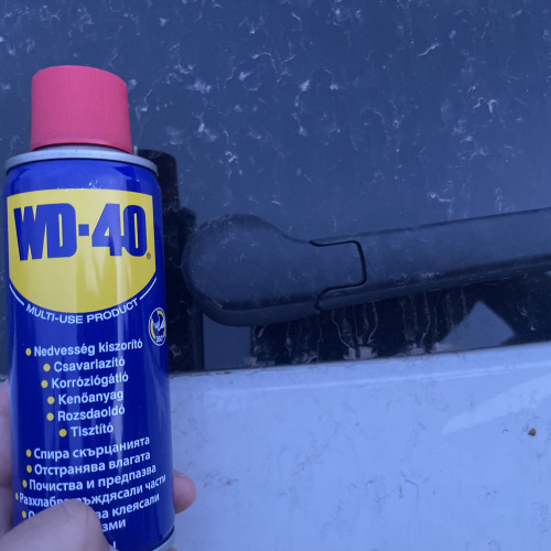 Ablaktörlő karbantartás WD40-el